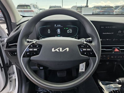2024 Kia Niro LX