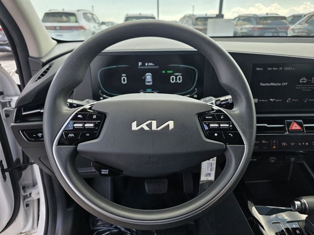 2024 Kia Niro LX