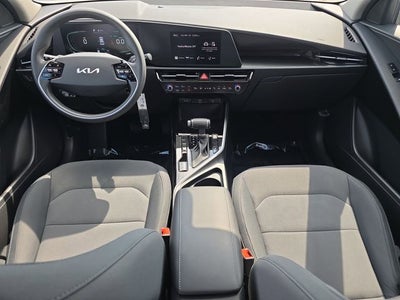 2024 Kia Niro LX