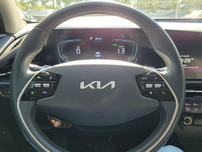 2024 Kia Niro EX