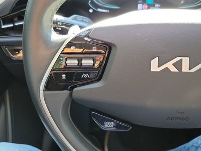 2024 Kia Niro EX