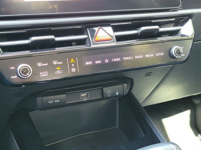 2023 Kia Niro EX