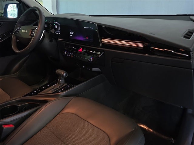 2024 Kia Niro EX