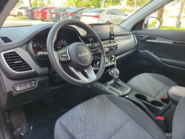 2023 Kia Seltos LX