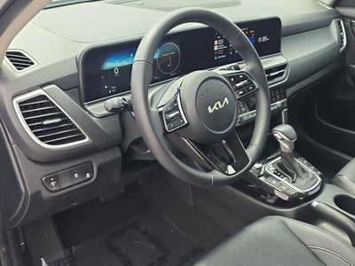 2025 Kia Seltos EX