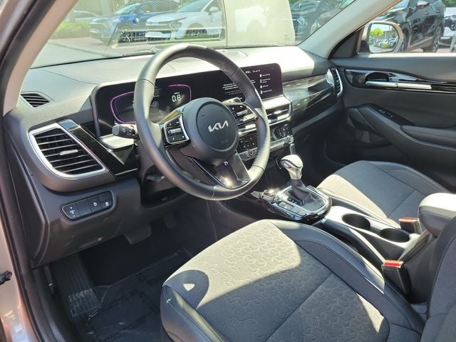 2025 Kia Seltos S