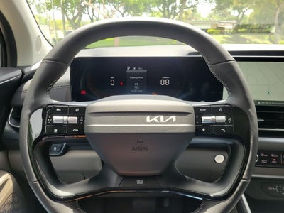 2027 Kia Carnival LXS