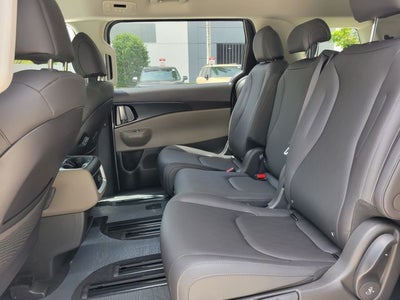2027 Kia Carnival LXS