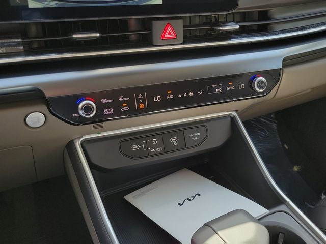 2027 Kia Carnival LXS