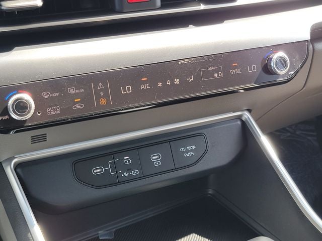 2026 Kia Carnival LXS