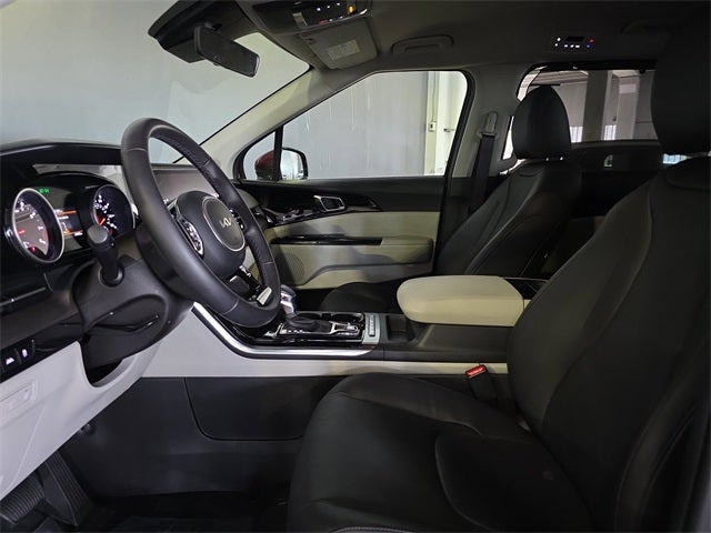 2024 Kia Carnival EX