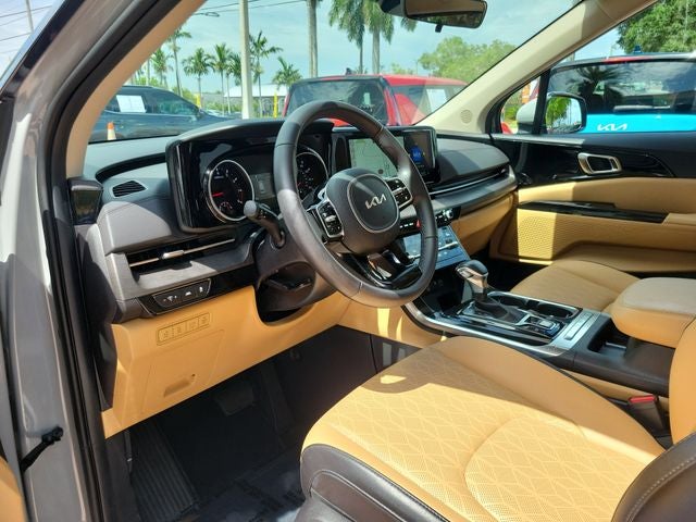 2024 Kia Carnival EX