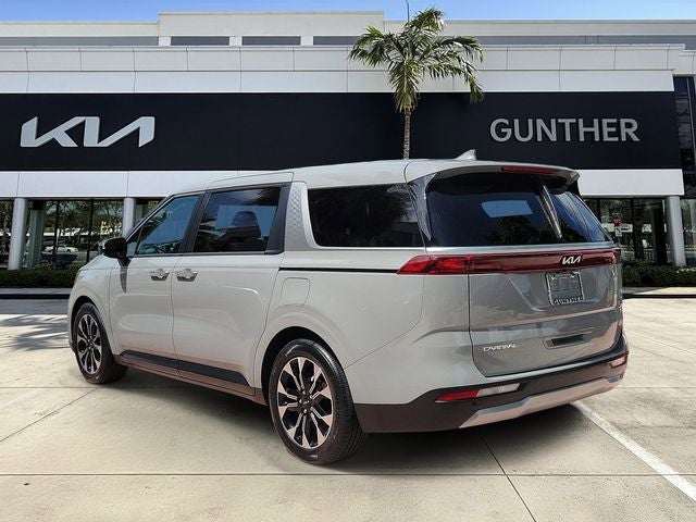 2024 Kia Carnival EX