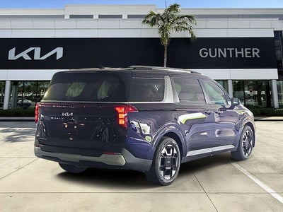 2026 Kia Carnival EX