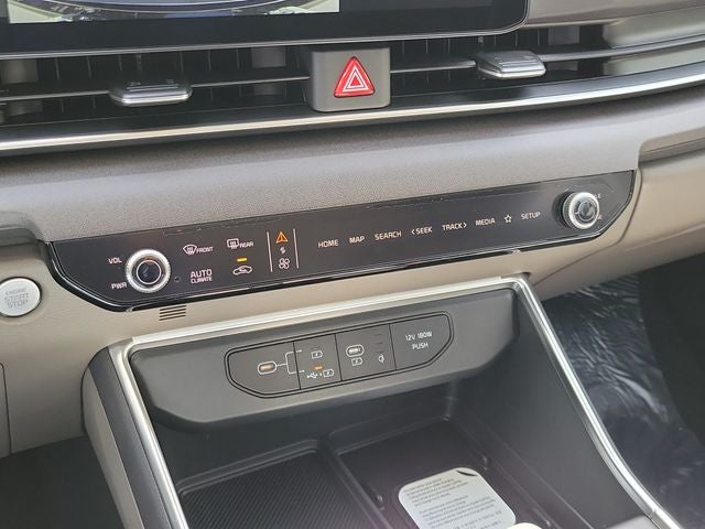 2027 Kia Carnival EX