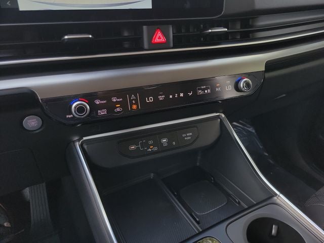 2027 Kia Carnival Hybrid EX