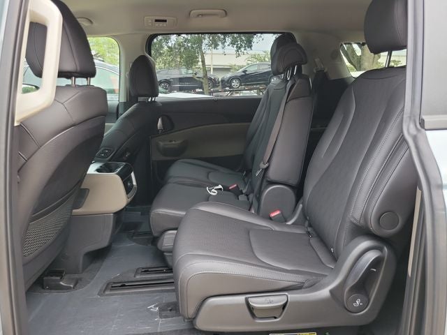 2027 Kia Carnival Hybrid EX