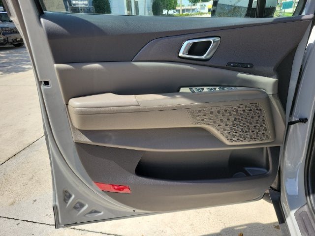 2027 Kia Carnival Hybrid EX