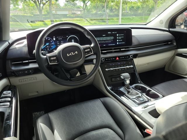 2024 Kia Carnival SX