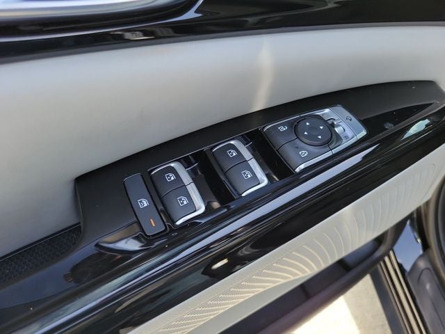 2024 Kia Carnival SX