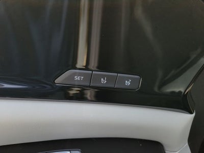2024 Kia Carnival SX