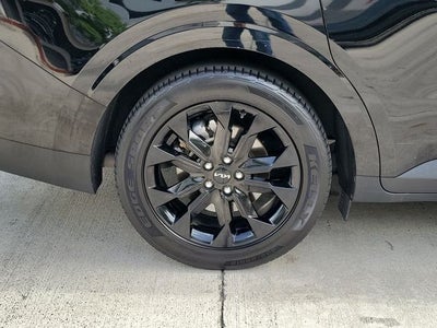 2024 Kia Carnival SX
