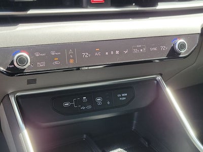 2025 Kia Carnival SX