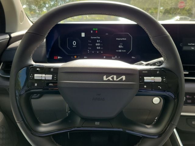 2027 Kia Carnival SX