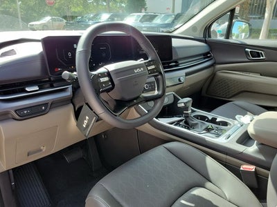 2027 Kia Carnival SX