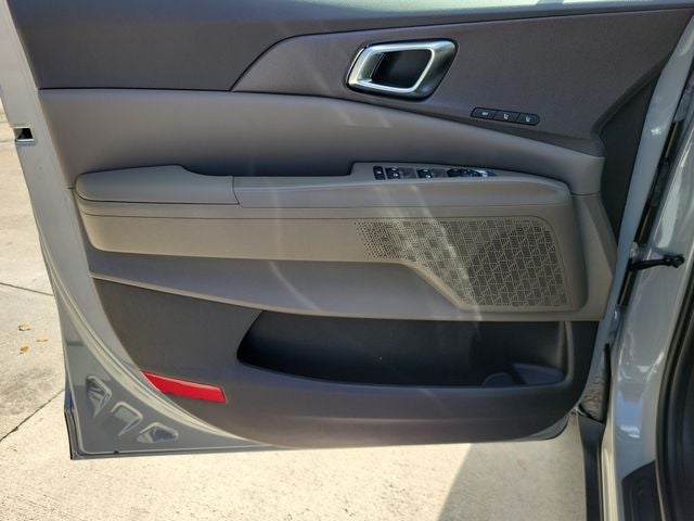2027 Kia Carnival SX
