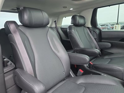 2025 Kia Carnival SX Prestige