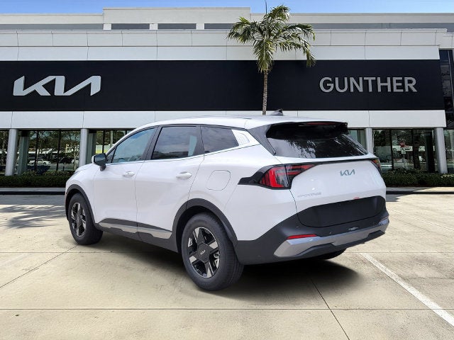 2027 Kia Sportage LX