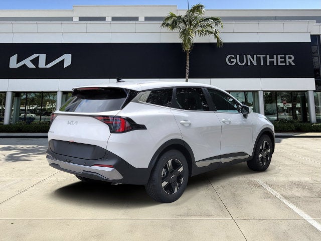 2027 Kia Sportage LX