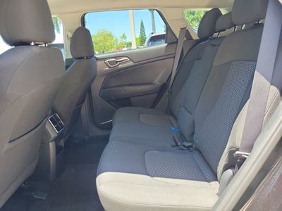 2024 Kia Sportage LX