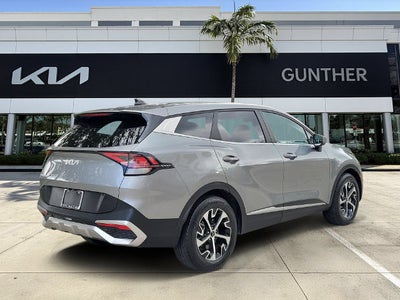 2024 Kia Sportage EX