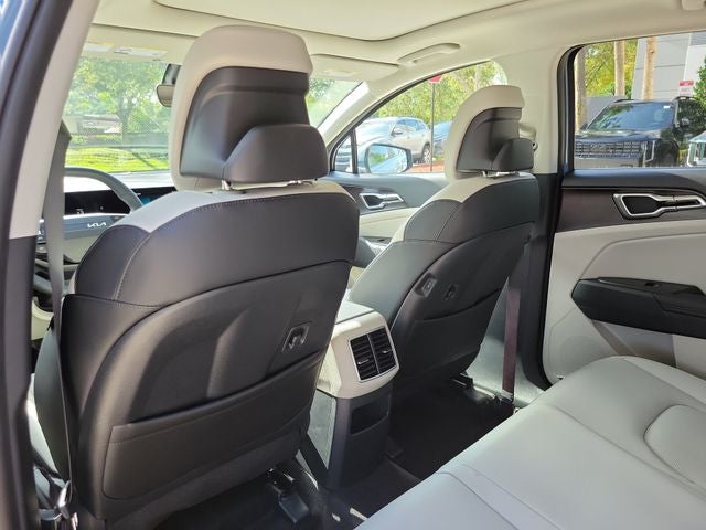 2027 Kia Sportage EX
