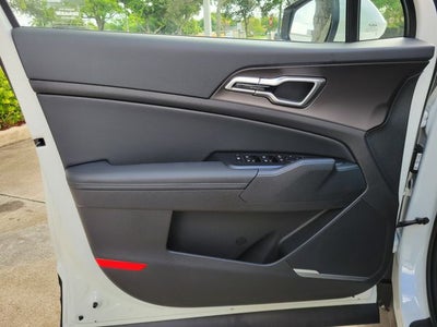 2027 Kia Sportage Hybrid EX